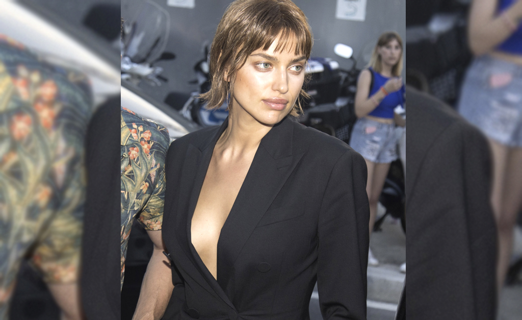 Irina Shayk aparece com visual reformulado e look edgy com franjas. Vem ver!