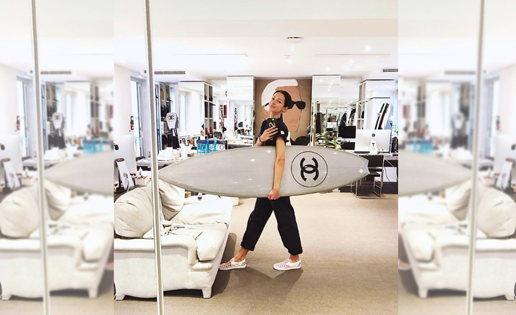 Conheça a brasileira Amanda Sanchez, modelo de prova da Chanel há 18 anos