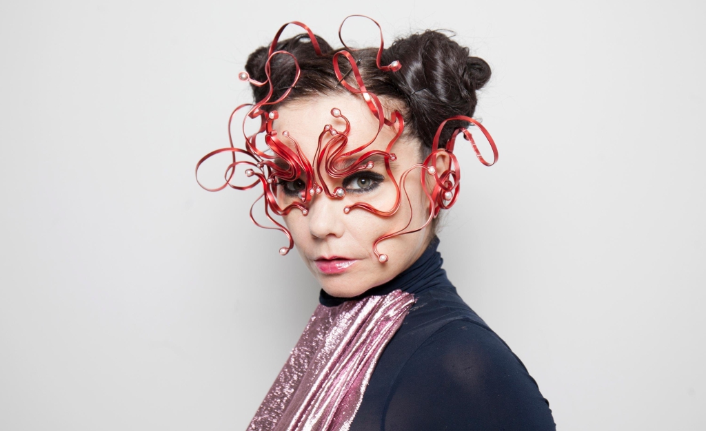 Exposição sobre Björk chega ao Brasil e abre suas portas em junho no MIS-SP