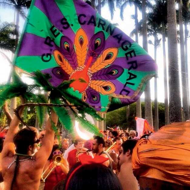 Turma animada do Carnageralda já está de malas prontas para o Réveillon