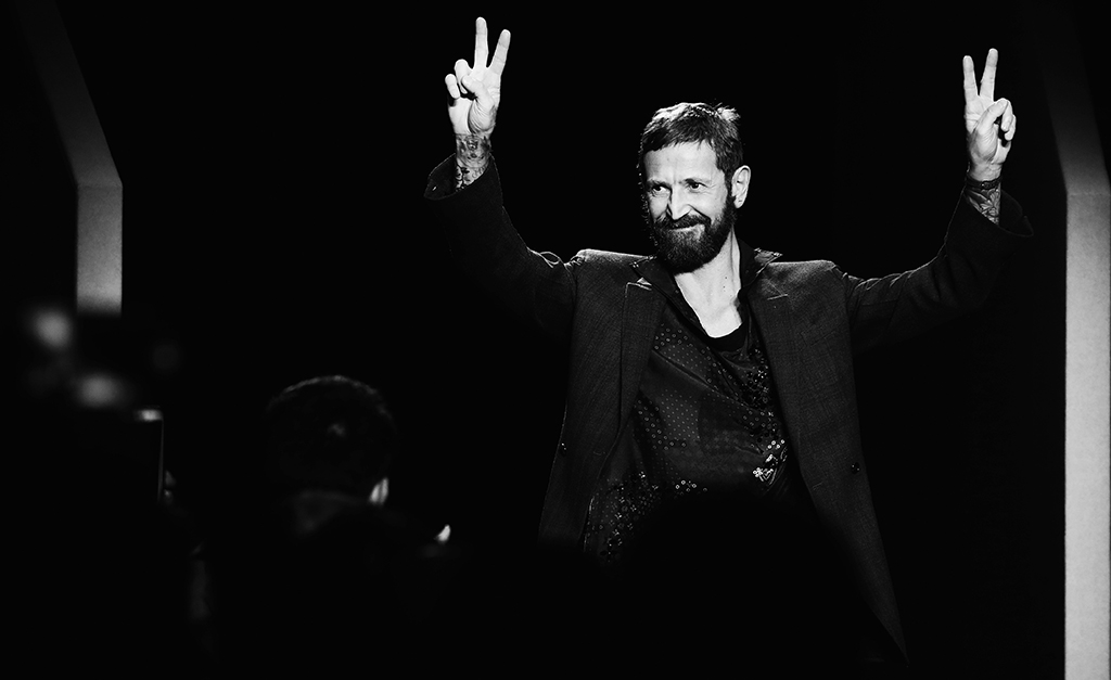 Stefano Pilati estreia label própria com desfile em Montreal. Aos detalhes!