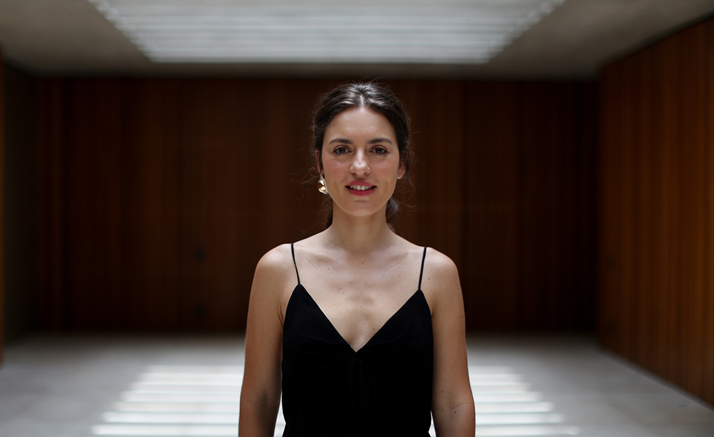 Anota aí! Anna Setton lança aguardado álbum de estreia nesta sexta-feira