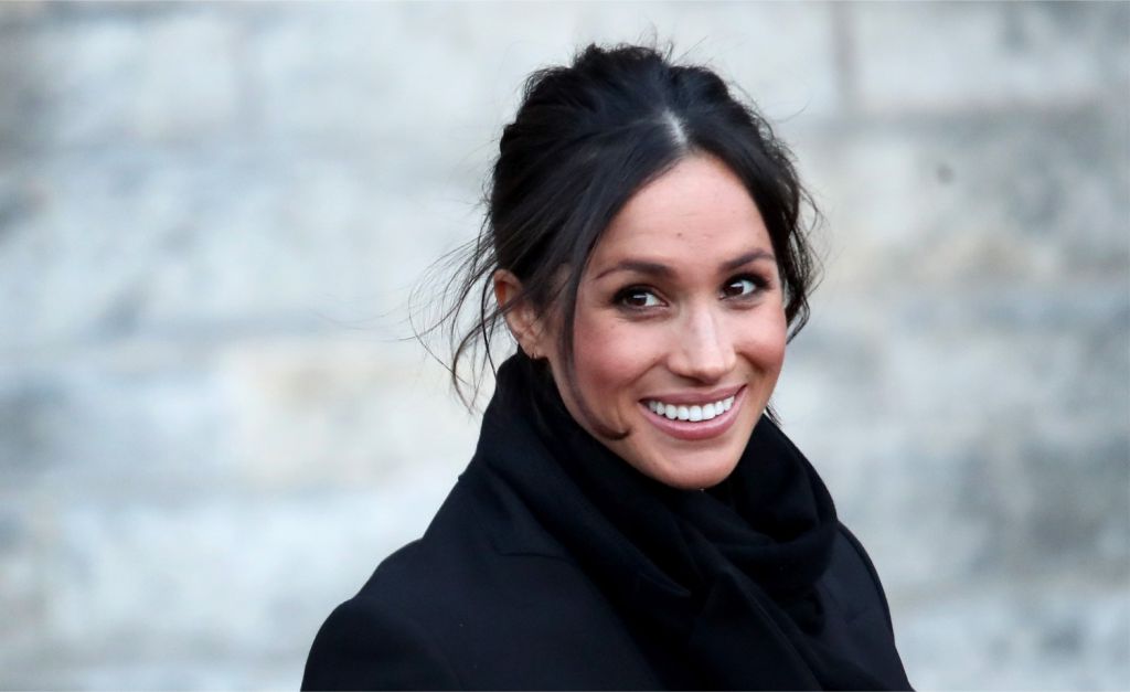 Nos fins de semana Meghan Markle é “gente como a gente” e usa calça jeans detonada