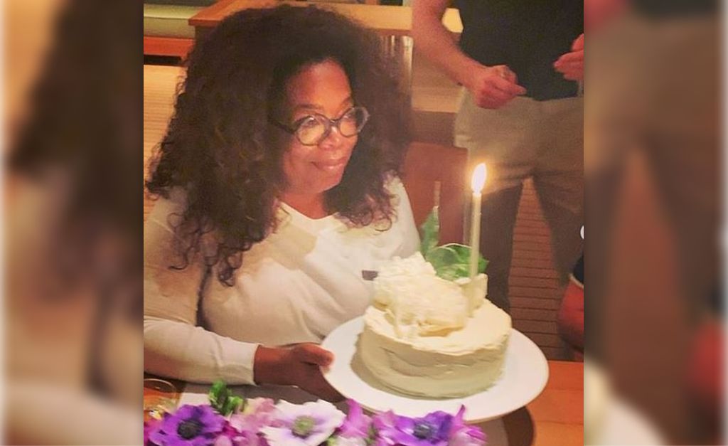 Oprah comemorou aniversário a bordo de mega-iate de bilionário e assistindo doc sobre Michael Jackson