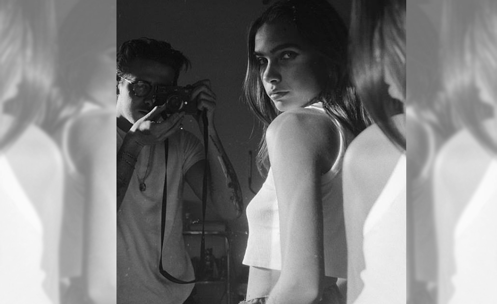 Brooklyn Beckham declara seu amor à namorada e fãs comparam a jovem com a mãe dele, Victoria
