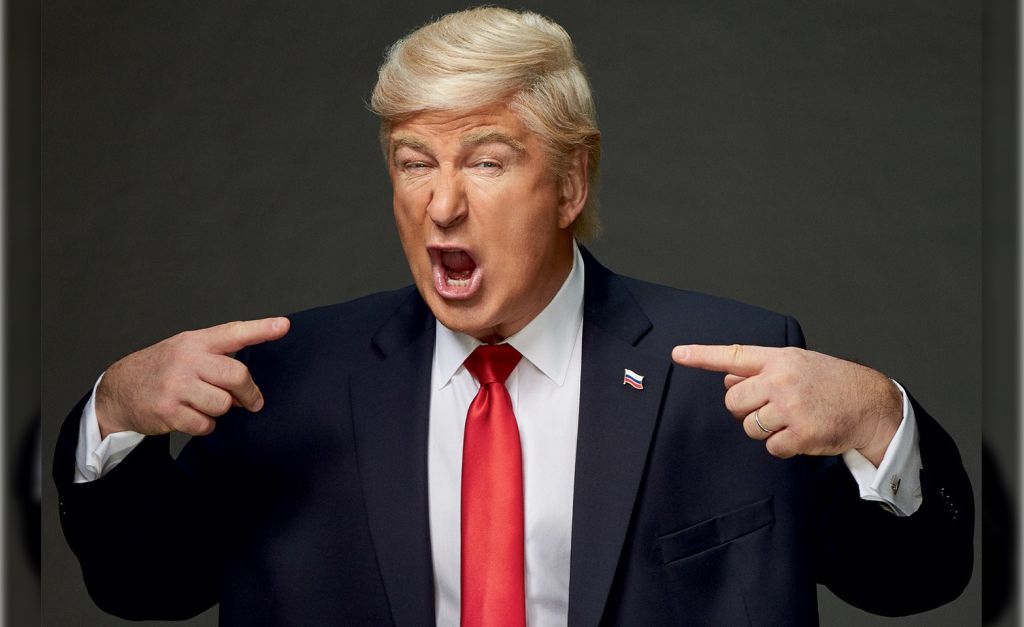 Alec Baldwin, que faz paródia de Trump na TV, afirma que “venceria fácil” o republicano em 2020, que não gostou nada disso!