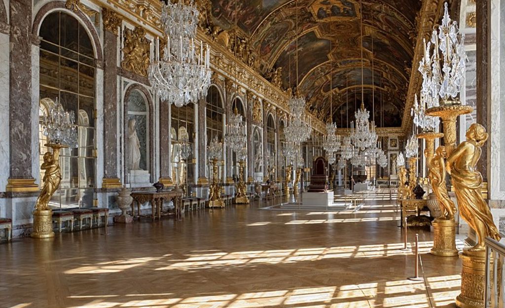 Por menos de R$ 100 será possível curtir uma rave na Sala dos Espelhos do Palácio de Versalhes. Vem saber!