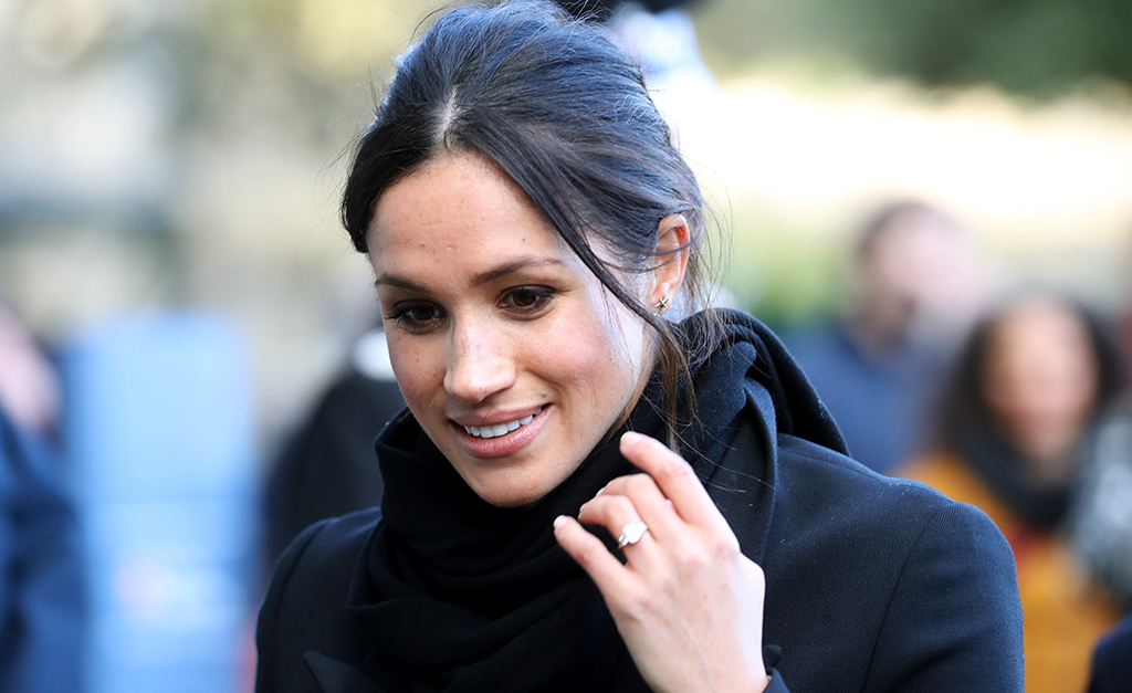 Meghan Markle reformou o anel de noivado criado pelo Príncipe Harry. Dizem que ‘americanizou’ a joia!
