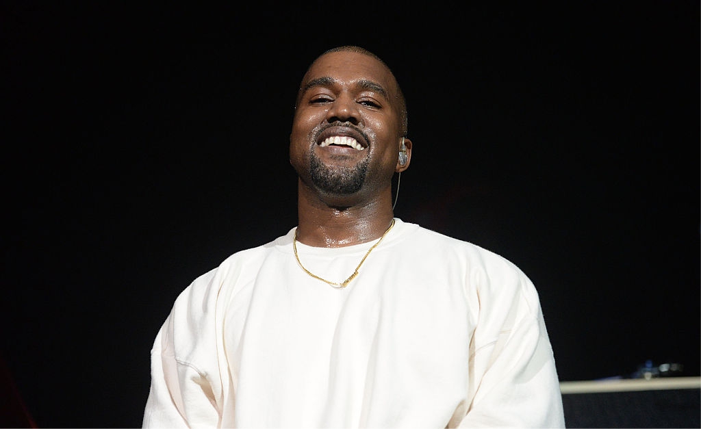 Kanye West é indicado como o novo bilionário do pedaço, mas ainda não ostenta esse título. Glamurama explica!
