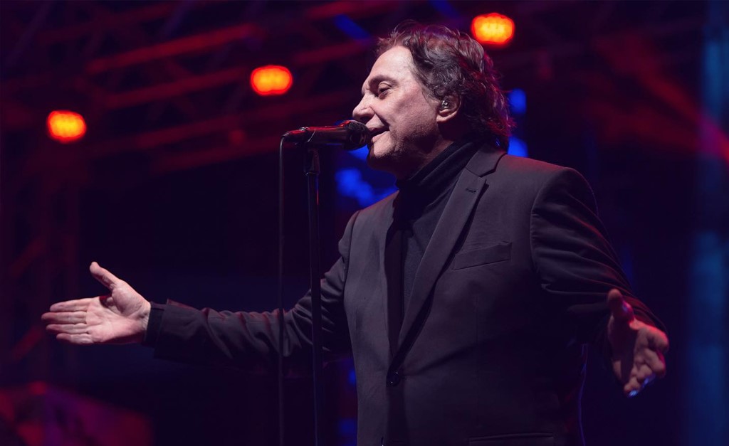 Documentário vai contar a história dos cantores brasileiros que fingiam ser estrangeiros nos anos 1970