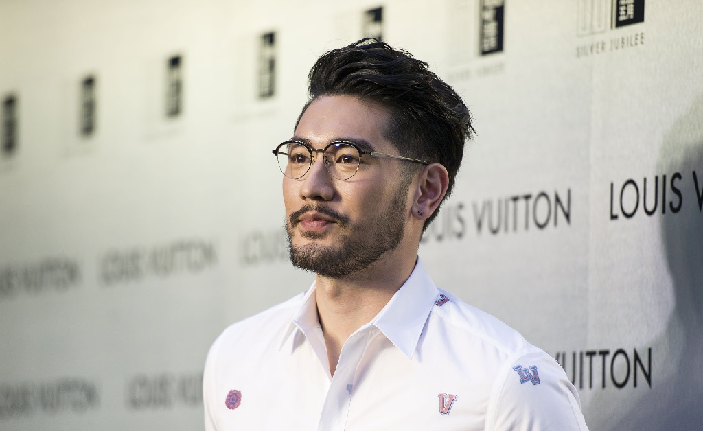 Modelo e ator taiwanês morto em reality show foi primeiro asiático a estrelar campanha da Louis Vuitton