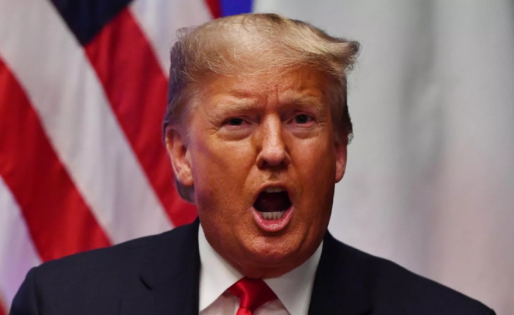 Revelado o segredo por trás da aparência “alaranjada” de Donald Trump. E não é bronzeamento artificial…