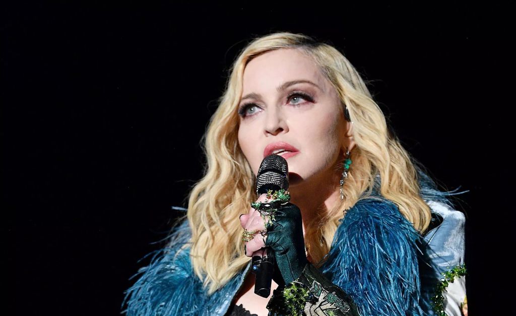 Nova turnê de Madonna, a artista solo que mais vendeu ingressos na história, já pode ser chamada de fiasco