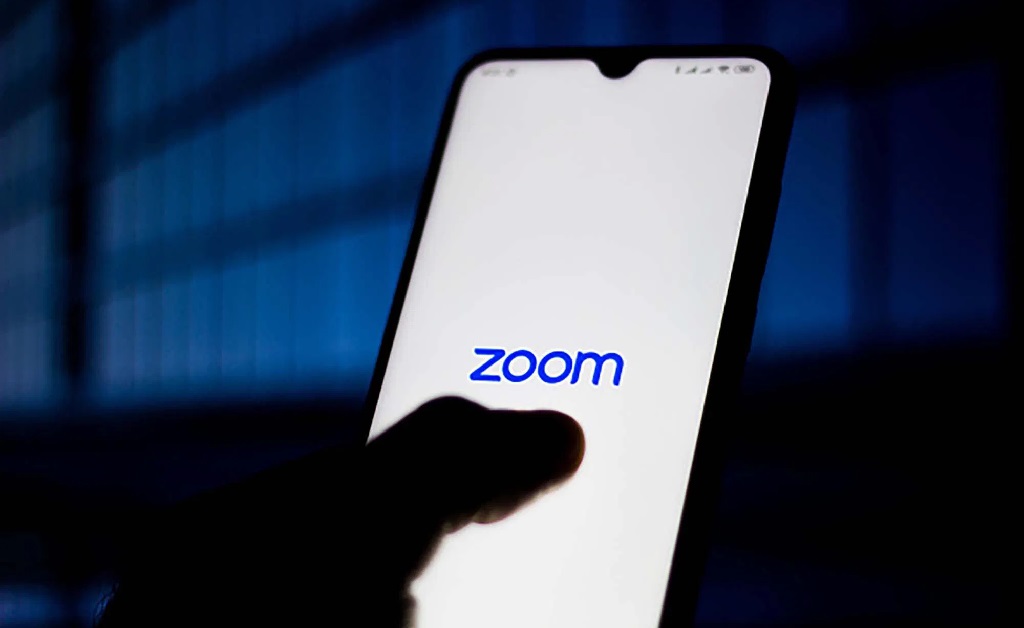 Jornalista britânico teria ouvido conversas de concorrentes no Zoom em potencial ‘primeiro escândalo’ do app