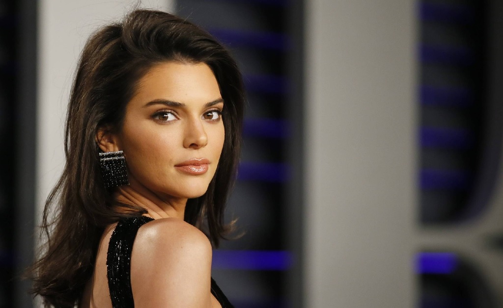 Kendall Jenner vai pagar mais de R$ 500 mil a vítimas do Fyre Festival por ter promovido o evento em seu Insta