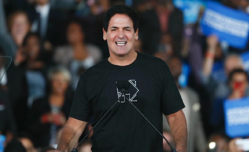 Mark Cuban muda o tom e dá a entender que pode entrar na corrida pela Casa Branca: “Nunca digo nunca”