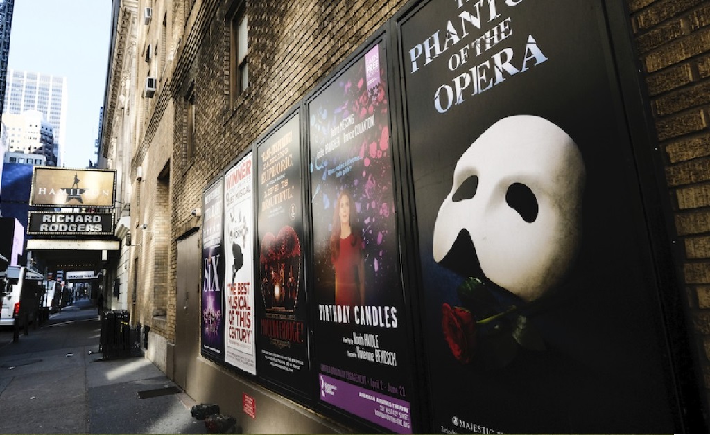 Produtores da Broadway anunciam que a meca americana do teatro continuará fechada até janeiro de 2021