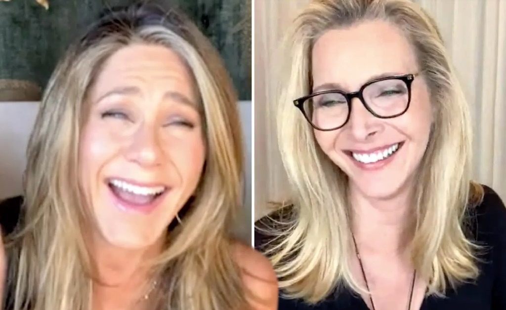 Em live com Jen Aniston, Lisa Kudrow revela que ‘Friends’ a deixou com trauma de compromissos duradouros