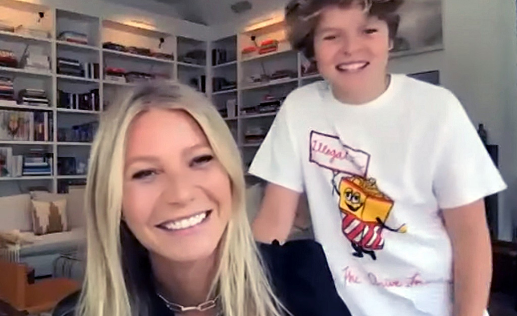 Gwyneth Paltrow dá quebra-cabeça com imagens de seios para o filho de 14 anos se divertir na quarentena