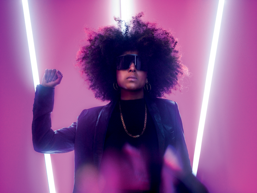 Negra Li completa 41 anos em processo de revolução pessoal, que inclui disco novo, aulas de pompoarismo e preparação para ocupar seu posto de diva