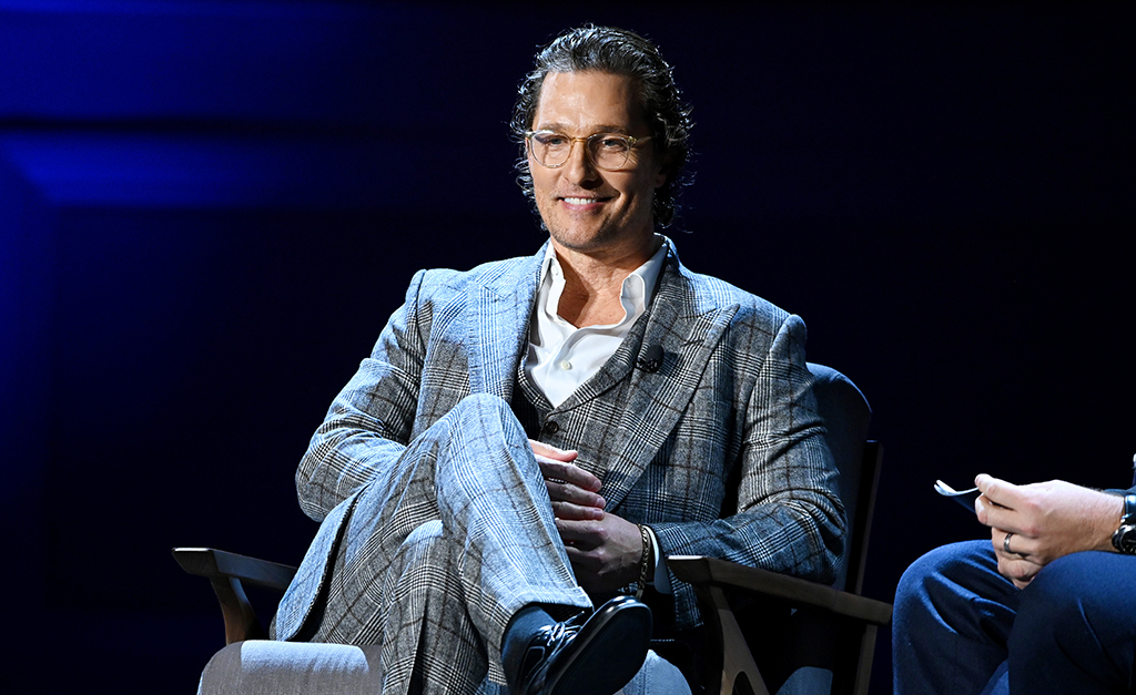 Casado com uma brasileira, Matthew McConaughey diz que filhos falam português e do que gosta por aqui: “Ambiente constantemente musical”