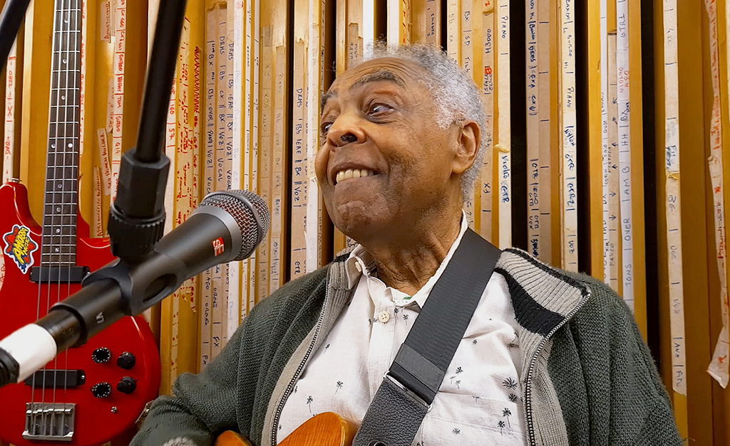 Gilberto Gil ganha homenagem dentro da série ‘Amor e Sorte’, com especial no Globoplay: “Tudo feito em casa, com parcos recursos e limitações do isolamento”