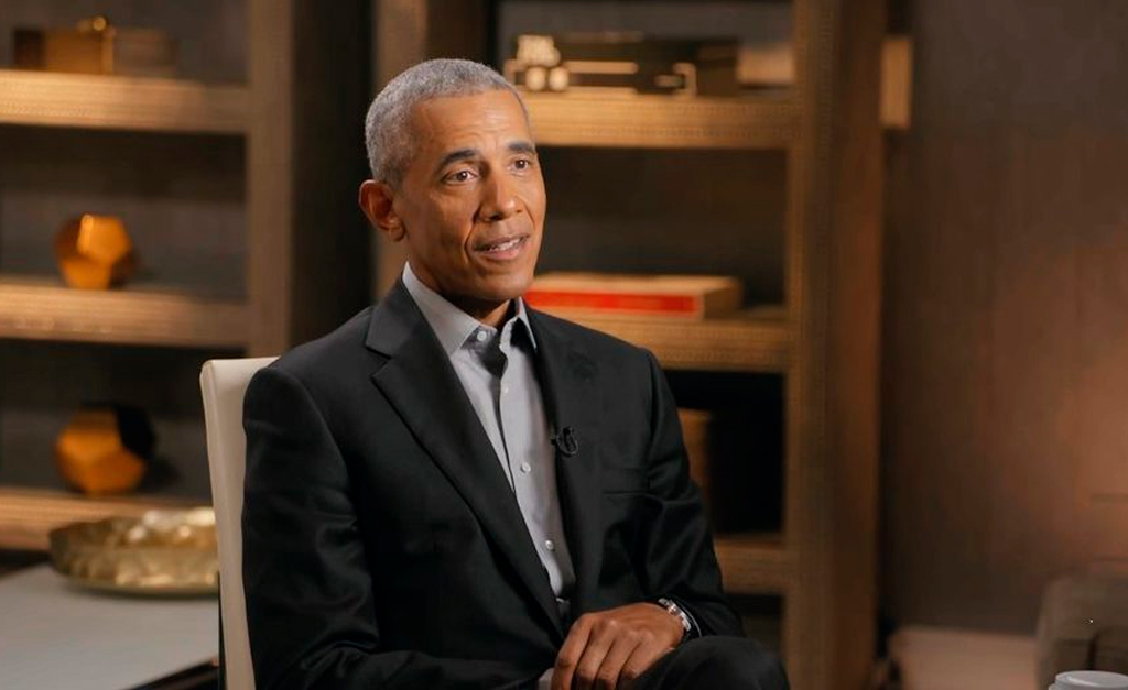 Livro de Barack Obama vende quase 2 milhões de exemplares logo na primeira semana e promete bater recordes