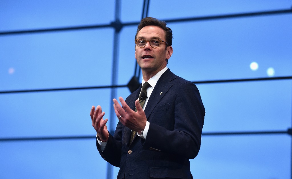 Filho de Murdoch, dono da Fox News, solicita audiência com Biden para tratar do combate às fake news