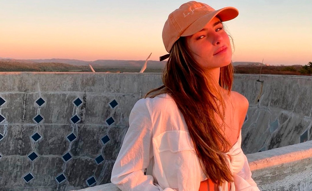Direto de Miami, Giulia Be fala da carreira e de encontro com o DJ e produtor Diplo no México: “Fomos a um ritual xamânico de renascimento espiritual”