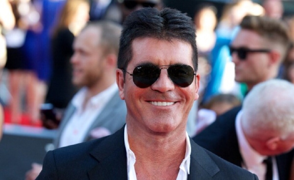 Simon Cowell fala pela primeira vez sobre acidente de bicicleta que sofreu em 2020: “Corri o risco de nunca mais andar”