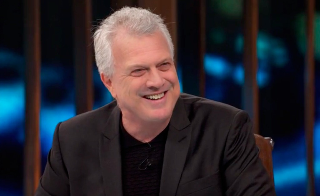 Pedro Bial volta ao ar em grande estilo, entrevistando Woody Allen, e comemora: “Sempre sonhei conversar com ele, que foi de grande generosidade”