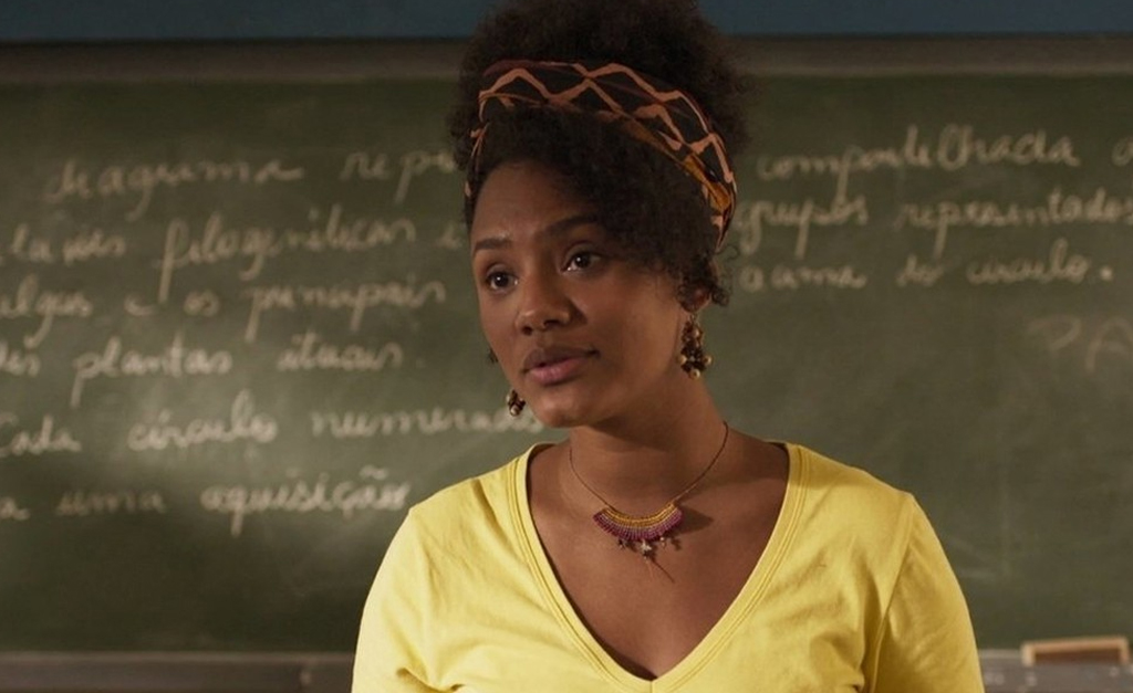 Jéssica Ellen fala sobre a transformação de Camila em ‘Amor de Mãe’: “A educação para ela é agente de transformação”