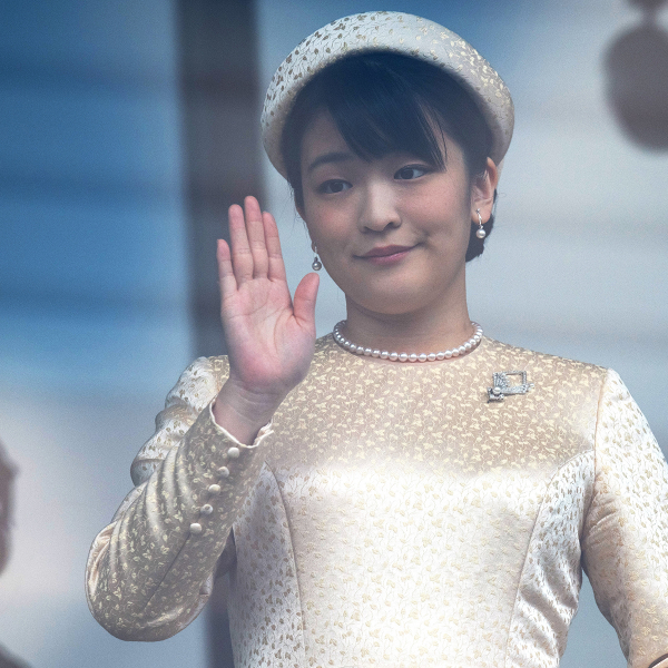 Princesa japonesa e seu noivo plebeu podem se tornar ‘os novos Meghan e Harry’. Entenda!