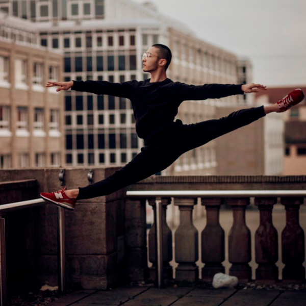 Conheça Alex Akapohi, bailarino brasileiro premiado na Europa