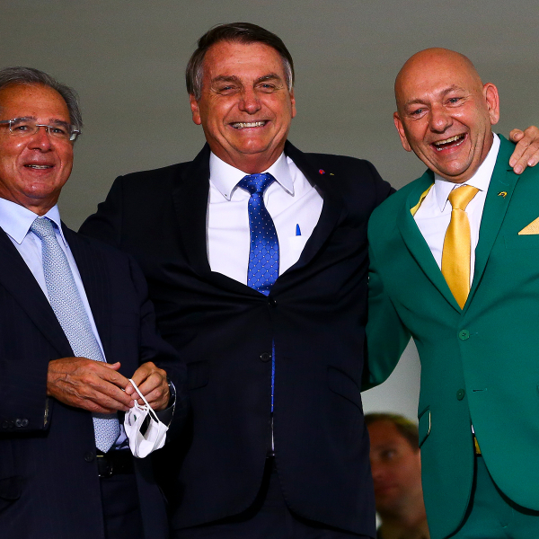 Luciano Hang cogita concorrer ao Senado nas Eleições de 2022: “O presidente me pediu. Agora, tenho que escutar minha família”