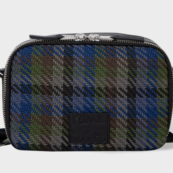 Desejo do dia: as novas bolsas com padronagem xadrez da Paul Smith