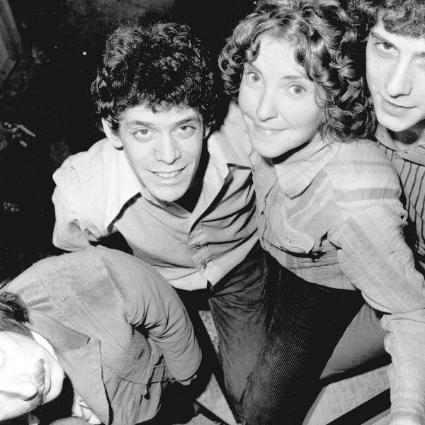 Velvet Underground revive em documentário experimental com imagens captadas por Andy Warhol e direção de Todd Haynes