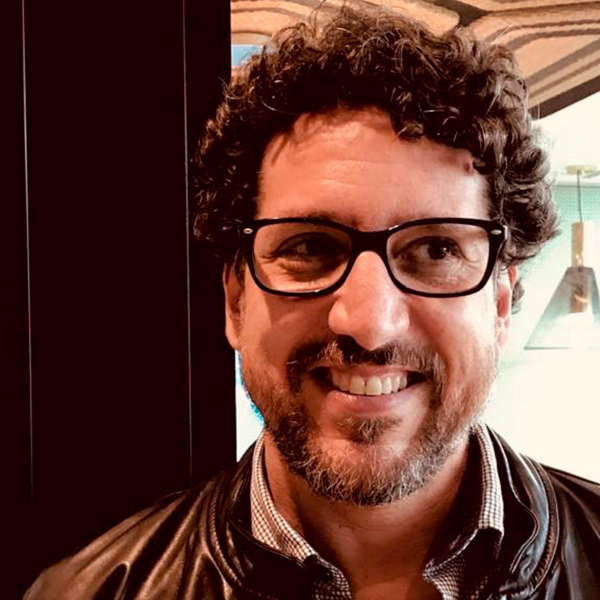 “Assustador o que se passa nas maiores universidades brasileiras”, afirma Giuliano Cedroni, diretor da série “Rompendo o Silêncio”