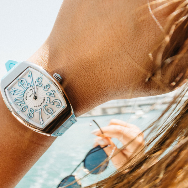 Desejo do dia: Vanguard Lady, da Franck Muller, ganha traços solares na interpretação do clássico relógio