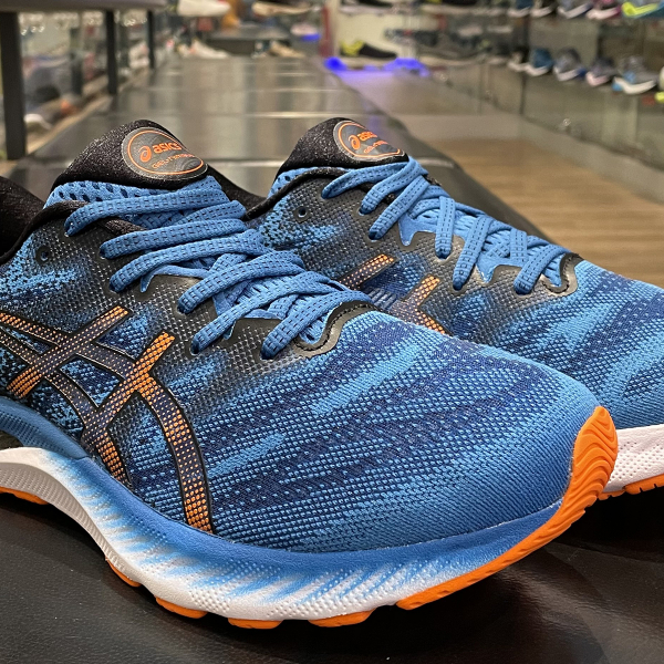 Tênis clássico para corredores ganha modelo que fornece suporte personalizado
