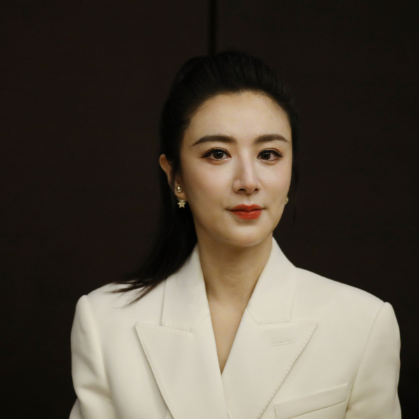 Influencer chinesa Viya recebe multa recorde de R$ 1,2 bilhão por sonegação fiscal