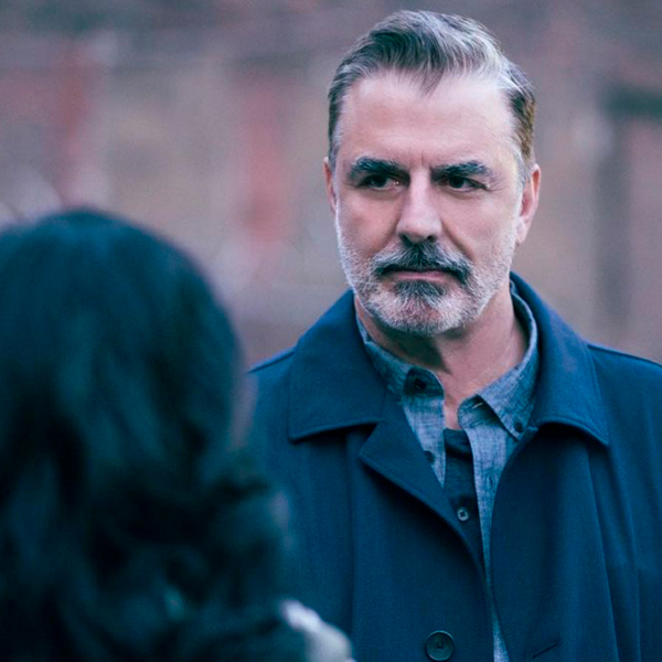 Acusação de assédio custou a Chris Noth negócio de R$ 69 milhões