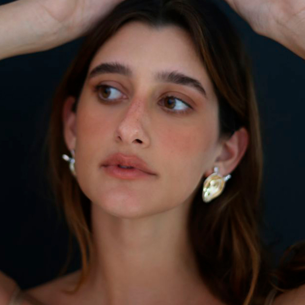 Gabi Gelli: “O mercado de arte não é nada contemporâneo”