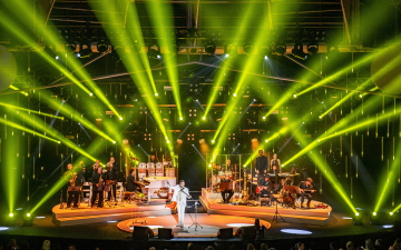 Com Zeca Pagodinho, Ivete Sangalo e Sandy, Roberto Carlos ganha especial inédito na Globo