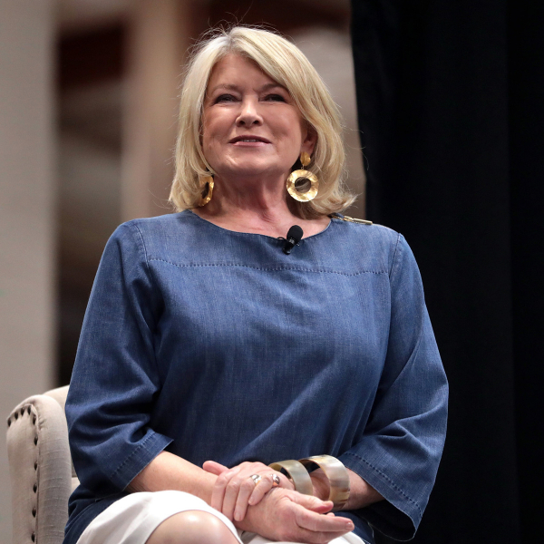 Martha Stewart revela que terminou namoro com Anthony Hopkins por ‘medo’ de Hannibal Lecter. Oi?