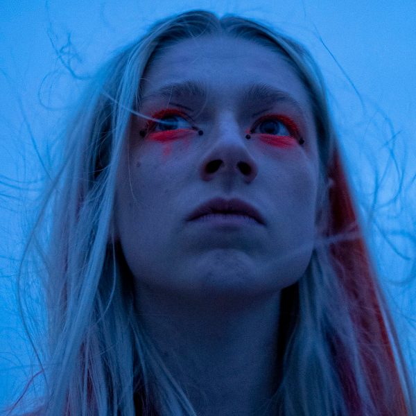 Hunter Schafer e MJ Rodriguez no caminho da ascensão trans em Hollywood