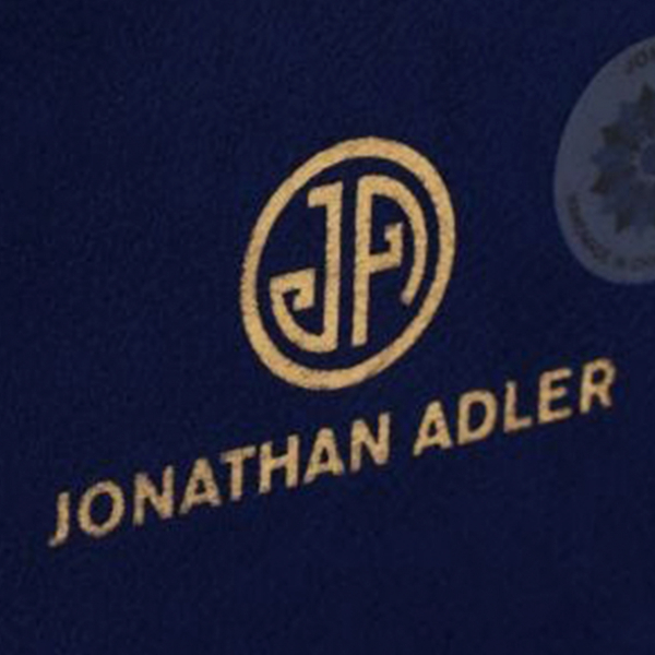 Desejo do dia: caixas decorativas em estampa de cobra do Jonathan Adler