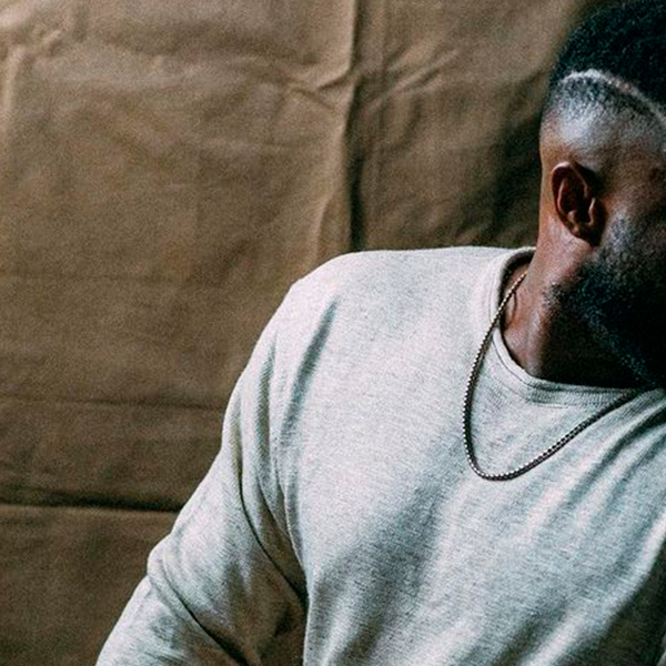Baco Exu do Blues expõe dores, memórias e amores em “Quantas Vezes Você Já Foi Amado?”