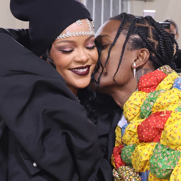 Rihanna está grávida de seu primeiro filho com A$AP Rocky