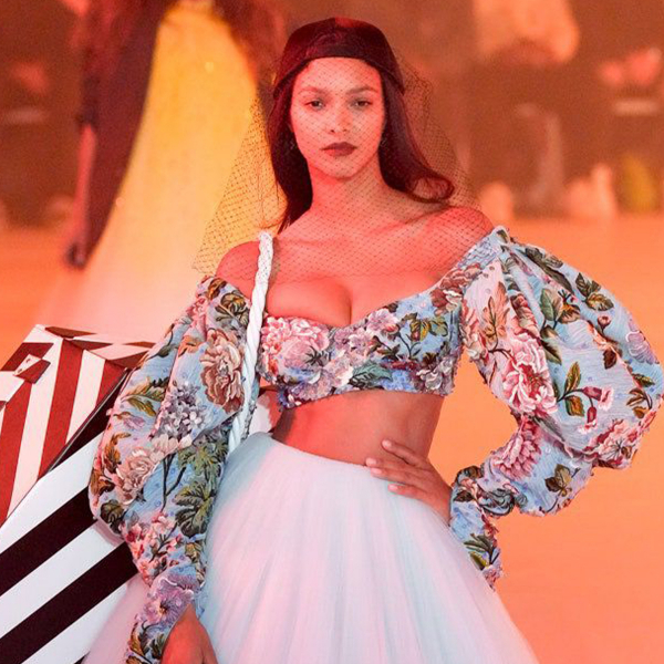 Modelos brasileiras roubam a cena em desfile-tributo da Off-White, em homenagem ao designer Virgil Abloh